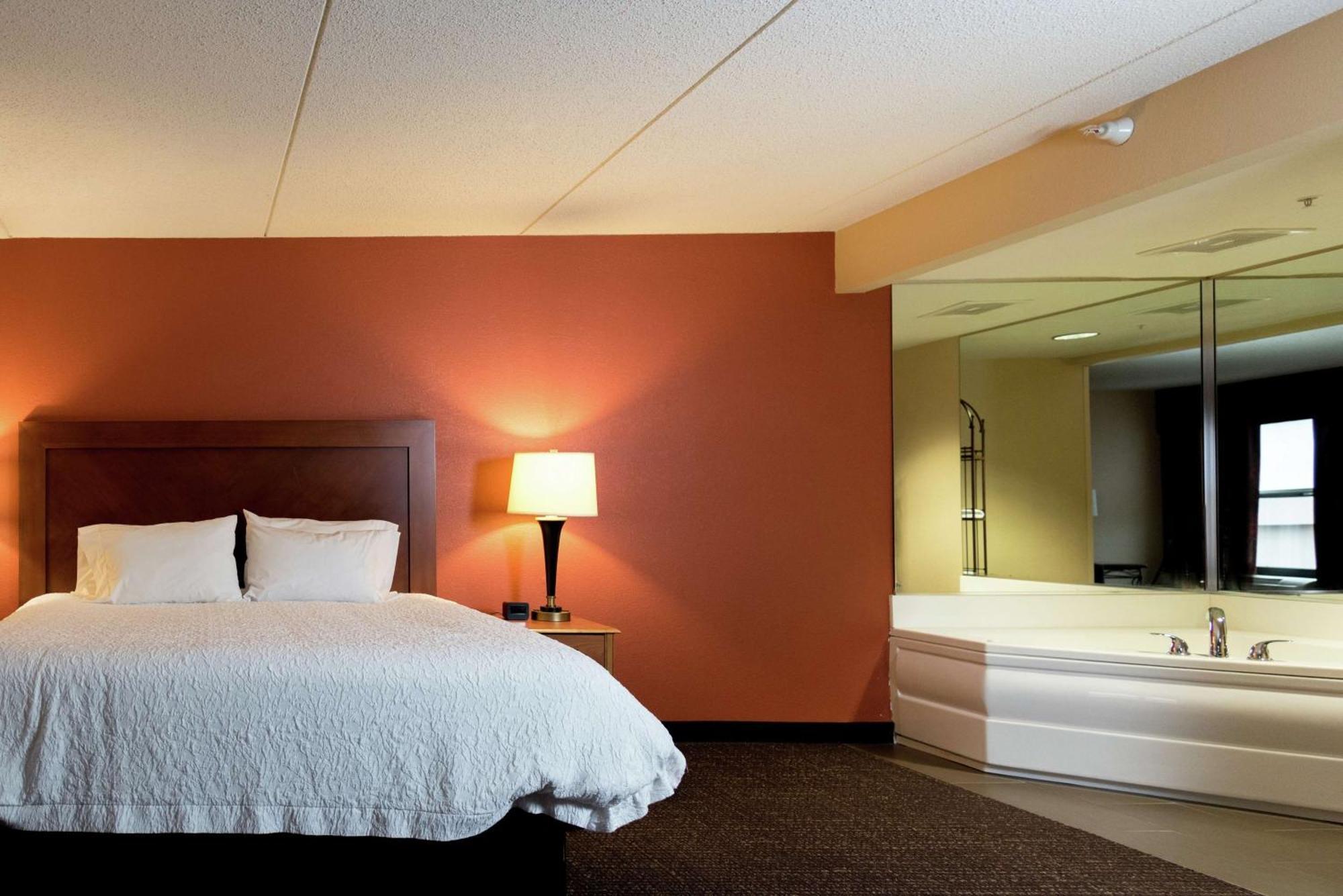 Hampton Inn Muskegon Muskegon Heights Zewnętrze zdjęcie