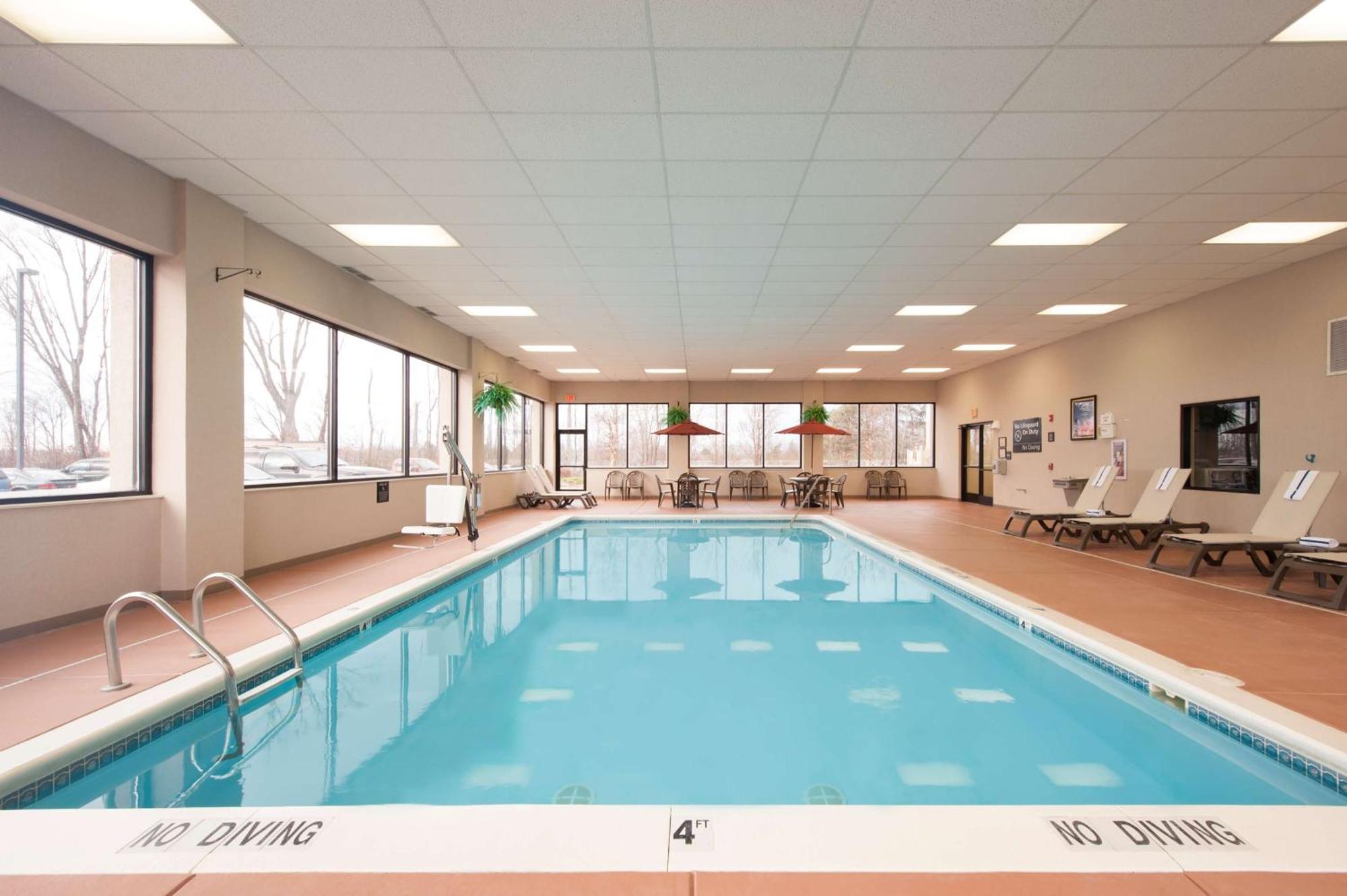 Hampton Inn Muskegon Muskegon Heights Zewnętrze zdjęcie