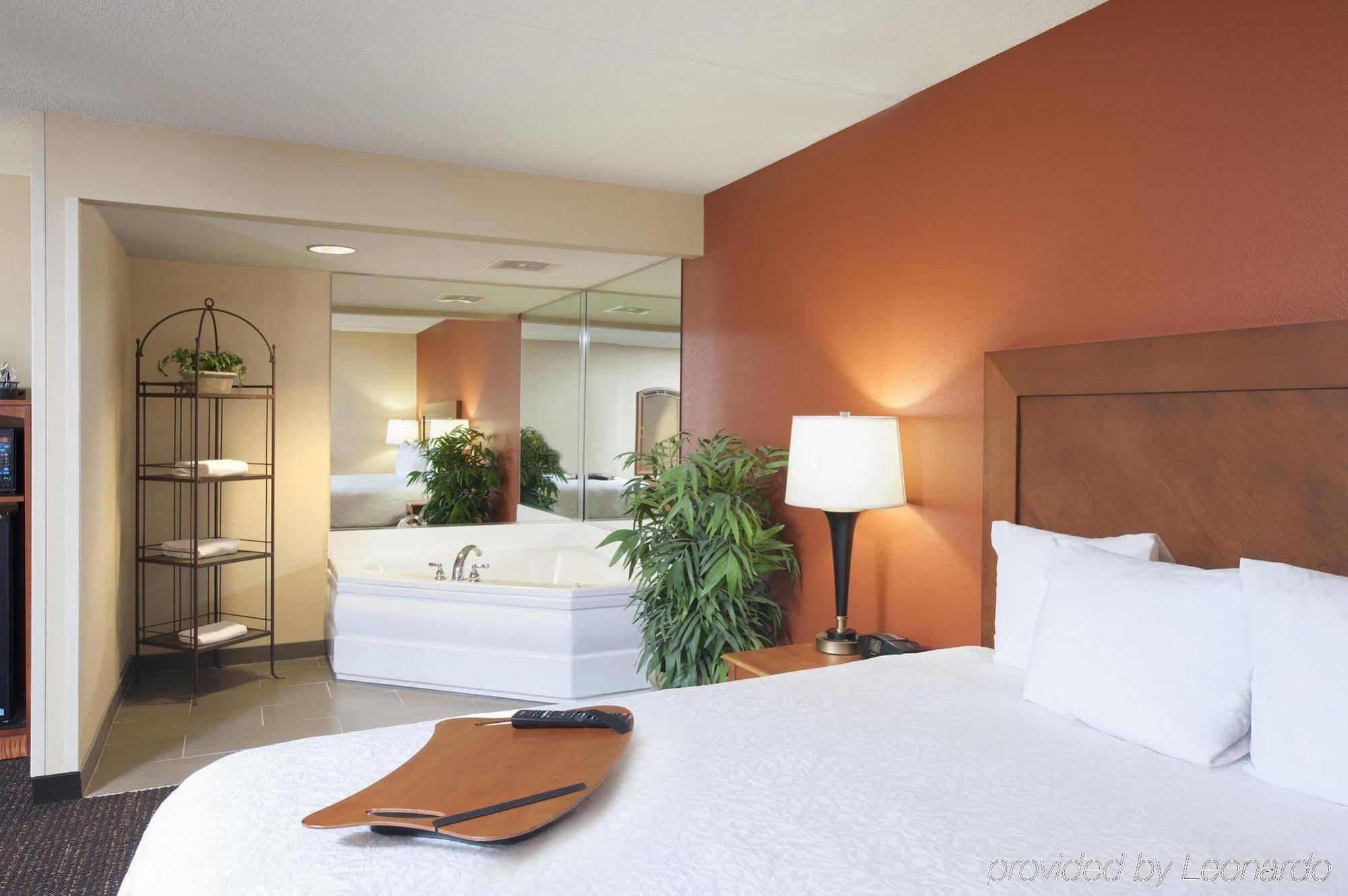 Hampton Inn Muskegon Muskegon Heights Zewnętrze zdjęcie